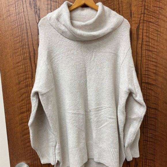 Ava & Viv Tops - Ava & Viv pale pink super soft cowl neck knit tunic top